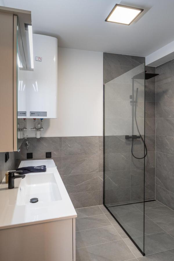 Rivervista Apartments By Mi_Vida Bad Waltersdorf Ngoại thất bức ảnh